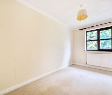 Old Barn View, Godalming - 2 bedrooms Property for lettings - Seymours - Photo 3
