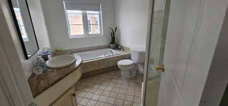 Appartement à louer - Laval (Chomedey) (Autres) - Photo 4