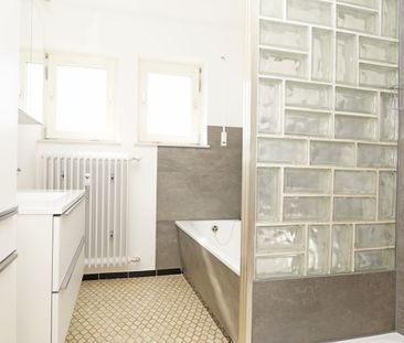 Renovierte 3-Zi-Wohnung mit neuer Küche in - Foto 5