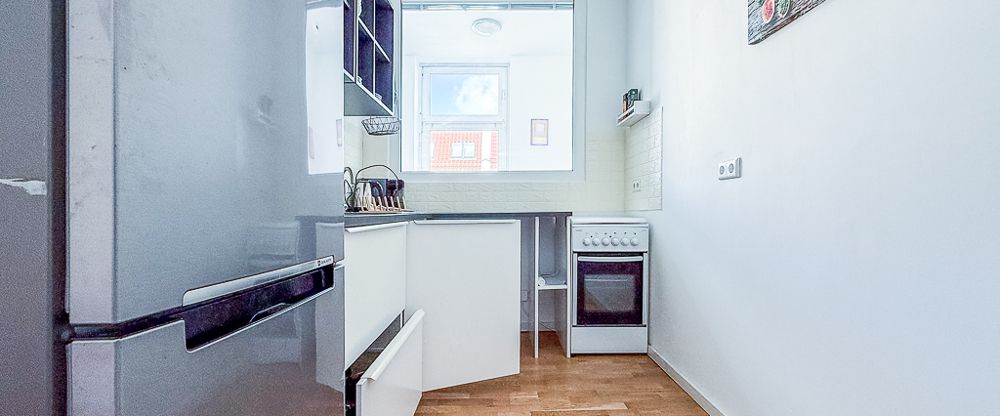 GEMÜTLICHE SINGELWOHNUNG IN VERKEHRSGÜNSTIGER LAGE - MODERN MÖBLIERT - Foto 1