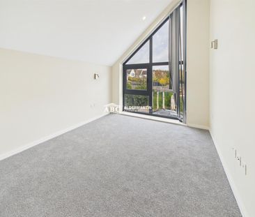 Albert Road, NW7 4RX, London - Photo 3