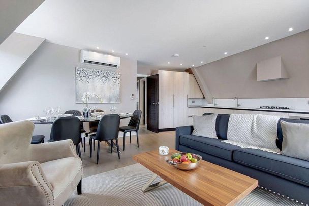 3 bedroom apartment to rent - Photo 1