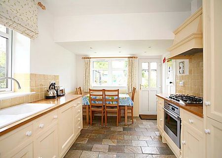 22 Kingshill Road, AB15 5JY, Aberdeen - Photo 4