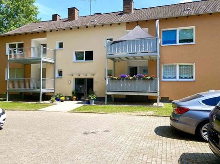 Ruhige Wohngegend: Frisch renovierte 2-Zimmer Wohnung - Foto 4