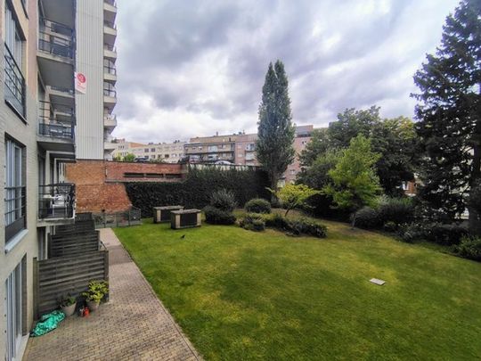 Appartement te huur - Photo 1