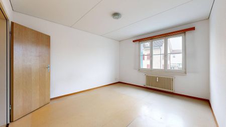 Gemütliche Dachgeschoss Wohnung in Amriswil - Photo 4