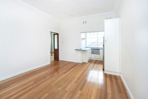 7 / 16 Royston Street - Photo 1