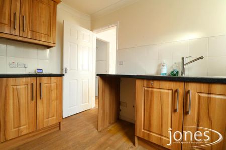 2 bedroom terraced house to rent - Photo 2