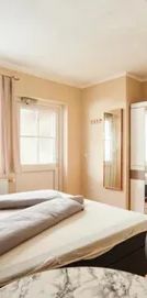 Nähe Wien-- Brunn Am Gebirge --Wg Zimmer Mit eigenen Eingang - Photo 1