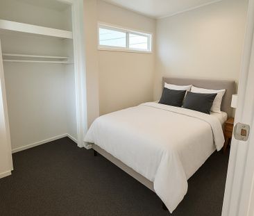 Two Renovated Town houses – Side by Side in Onerahi - Photo 2