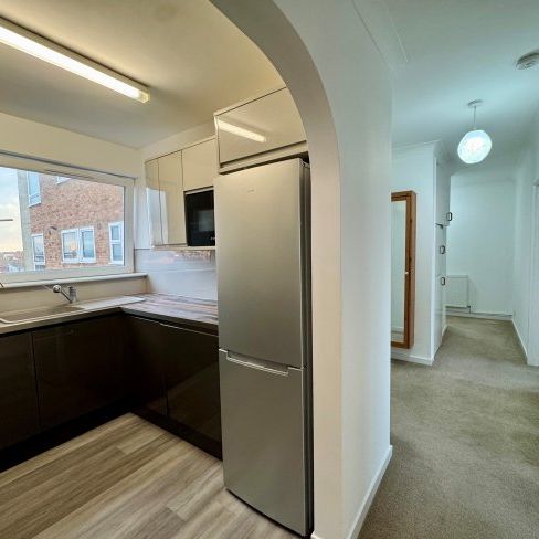 Westbrooke Court, Crescent Road, Wort... - Photo 1