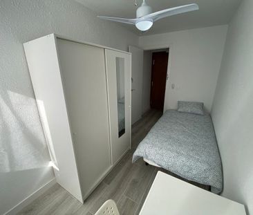 Calle del Mar de las Antillas, Madrid, Community of Madrid 28033 - Photo 2