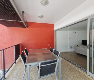 INNER CITY LIVING - FULLY FURNISHED & EQUIPPED - Photo 3