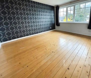 4 bedroom semi-detached house to rent - Photo 4