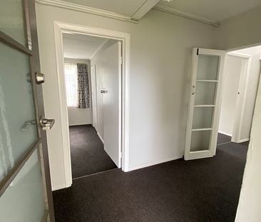 LOCATION IS EXCELLENT !! - Photo 5