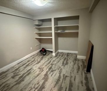 1041 Sunnidale #5 Barrie | $1400 per month | Utilities Included - Photo 3