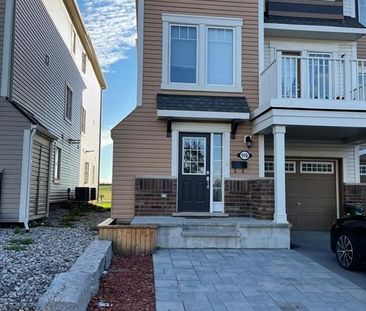 For Lease - 916 Fameflower Street, Barrhaven, Ontario - Photo 4