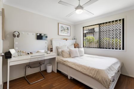 37 Severn Crescent, North Lakes QLD 4509 - House For Rent | Domain - Photo 5