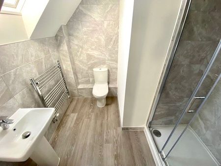 2 bedroom terraced house to rent - Photo 5