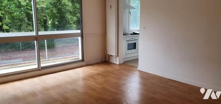 LOUE F1 dans résidence sécurisée en parfait état - Photo 5