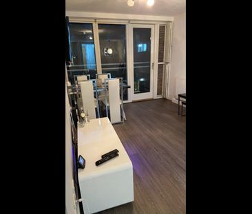 2 Bed Flat, Royal Quay, L3 - Photo 5