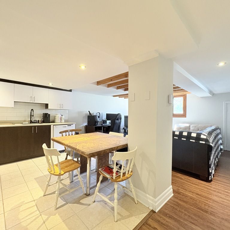 Grand 3 ½ Lumineux – Vieux-Longueuil - Photo 1