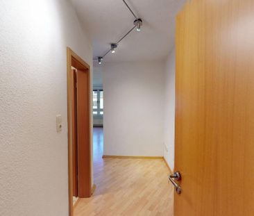 ++ Großzügige 1-Zimmer-Wohnung mit Einbauküche und Balkon ++ - Photo 4