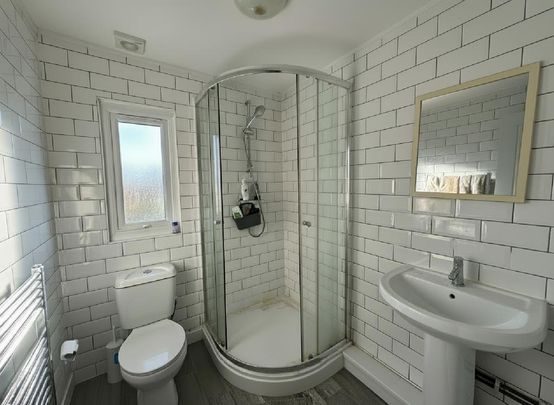 6 bedroom house share to rent - Photo 1