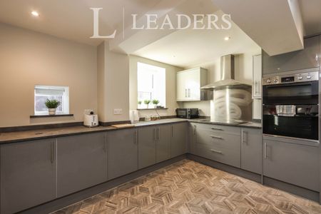 1 bedroom room to rent Langsett Road, Sheffield - Photo 4