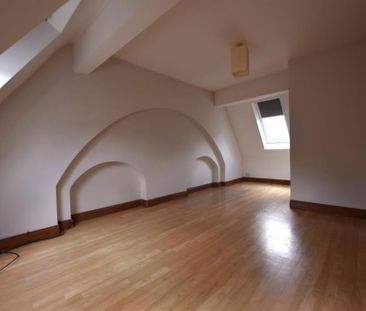 3 Bedroom End Terrace To Let - Photo 3