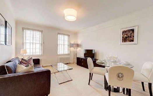 Pelham Court, Chelsea - Photo 1