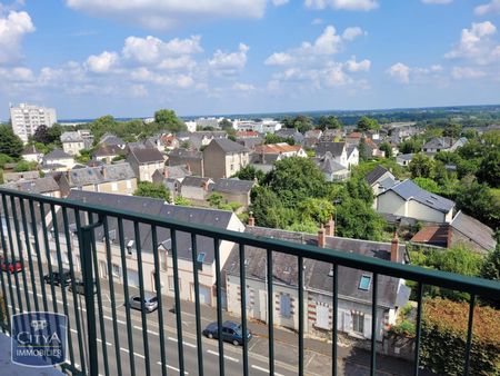 Location Appartement 3 pièces 75m² BLOIS 41000 - Photo 3