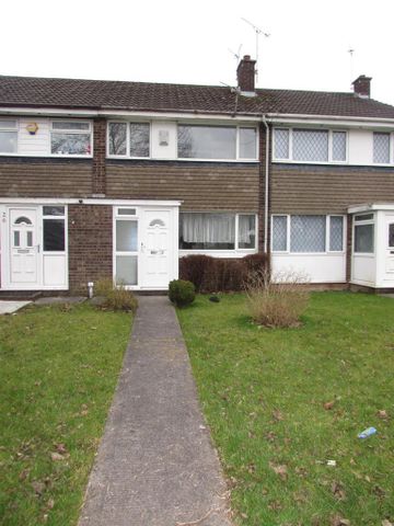 3 bedroom semi-detached house to rent - Photo 5