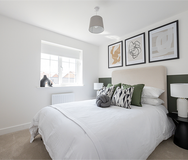 4 bedroom detached house to rent - Photo 2