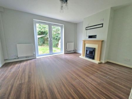 Nashe Close, Fareham - Photo 2