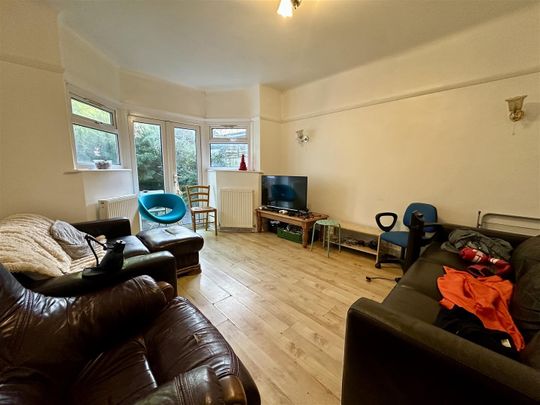 Westridge Road, Southampton - Photo 1