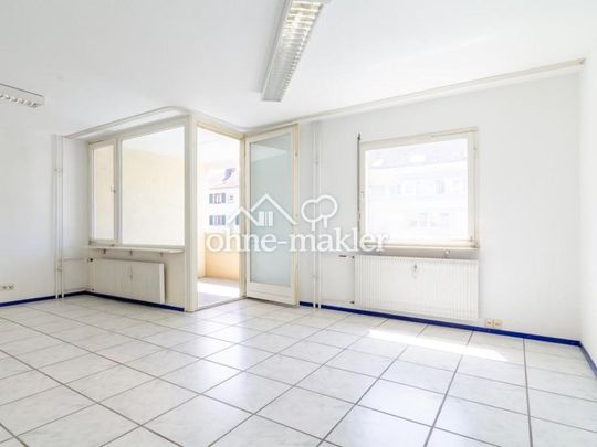 Erstbezug nach Sanierung: 2,5-Zi.-Wohnung mit Balkon im 1. OG - Photo 1