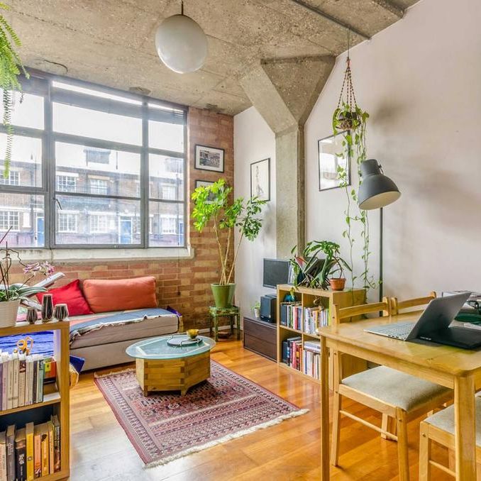 1 bedroom flat to rent - Photo 1