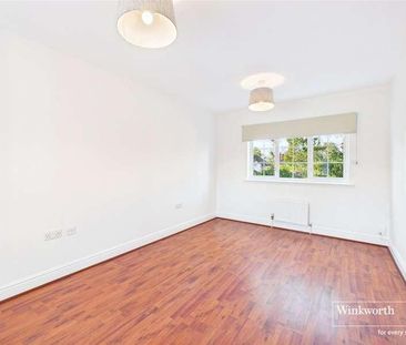 Downshire Square, Reading, Berkshire, RG1 - Photo 5