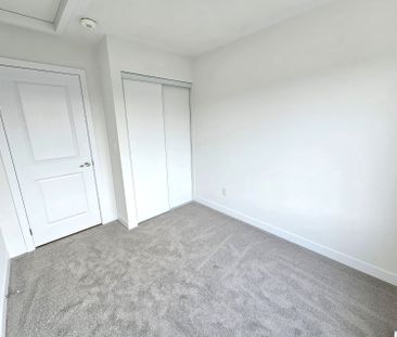 For Lease - 25 John Canning Way, Markham, Ontario - Photo 4