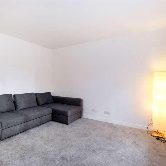 Rosebery Court, London, EC1R - Photo 1