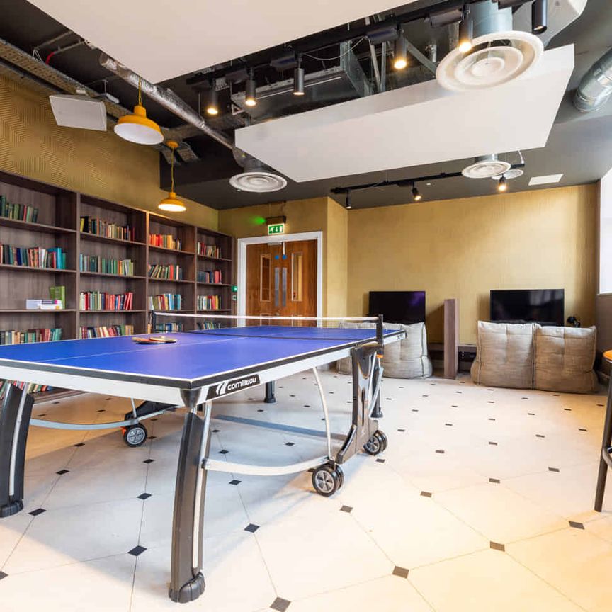 Platinum Studio - Photo 1