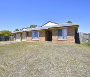 7 Finbay Avenue, Avoca, Qld 4670 - Photo 2