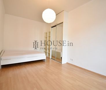 Pronájem bytu 2+kk 40 m² - Fotografie 3
