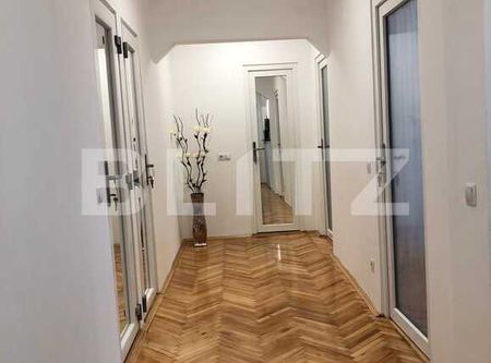 Apartament 3 camere, decomandate, 72 mp, parcare, modern, zona strazii Aurel Vlaicu - Fotografie 4