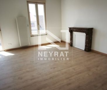 Location Appartement 4 pièces 81m² ST MARCEL 71380 - Photo 3