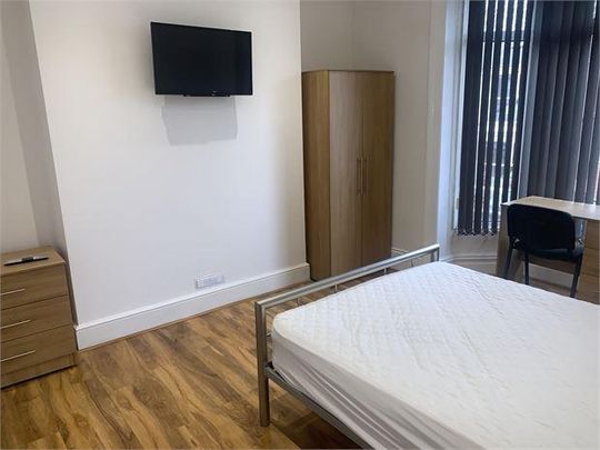 5 bedroom house share to rent - Photo 1