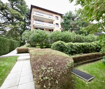 Top floor flat with stunning open views of the lake - Foto 1