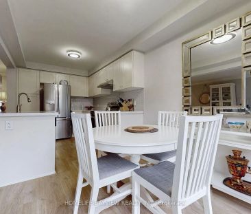 Condo Townhouse For Lease | N9255432 - Photo 5