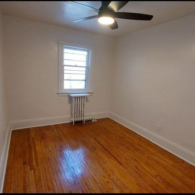 For Lease - 130 Glengarry Avenue, Toronto, Ontario - Photo 1